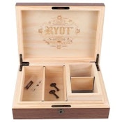 RYOT 8" x 11" Walnut Finish Humidor Combo Box