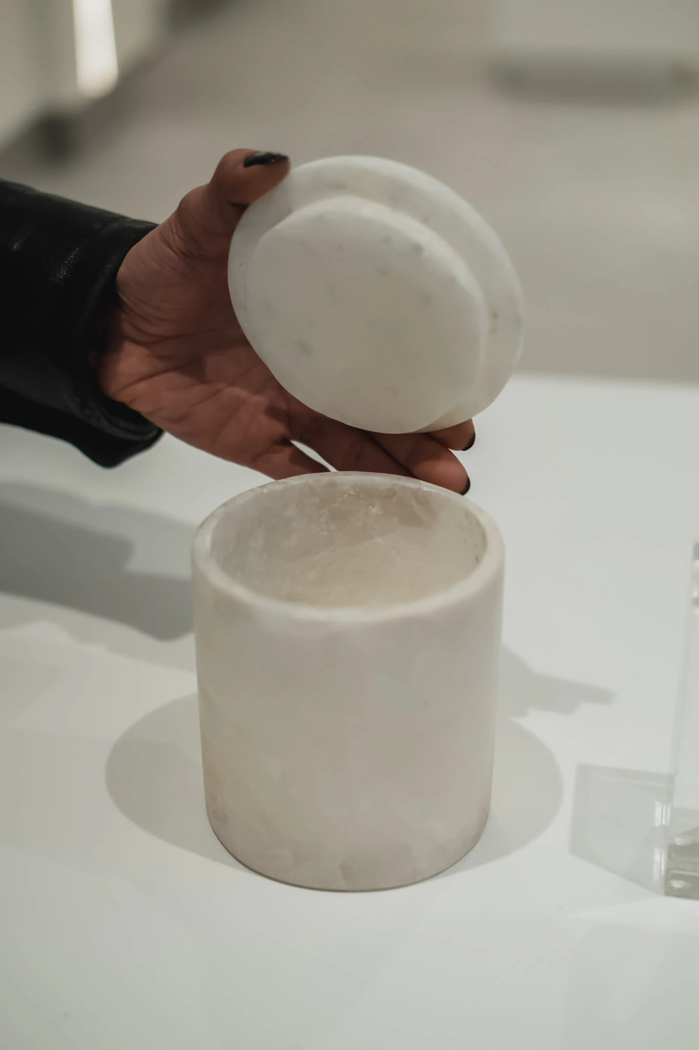 Minerva x RA - Alabaster Vertical Storage Main Image