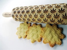 Cannabis Embossed Rolling Pin