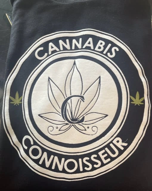 CROSSROADS CANNABIS - Connoisseur Small Main Image