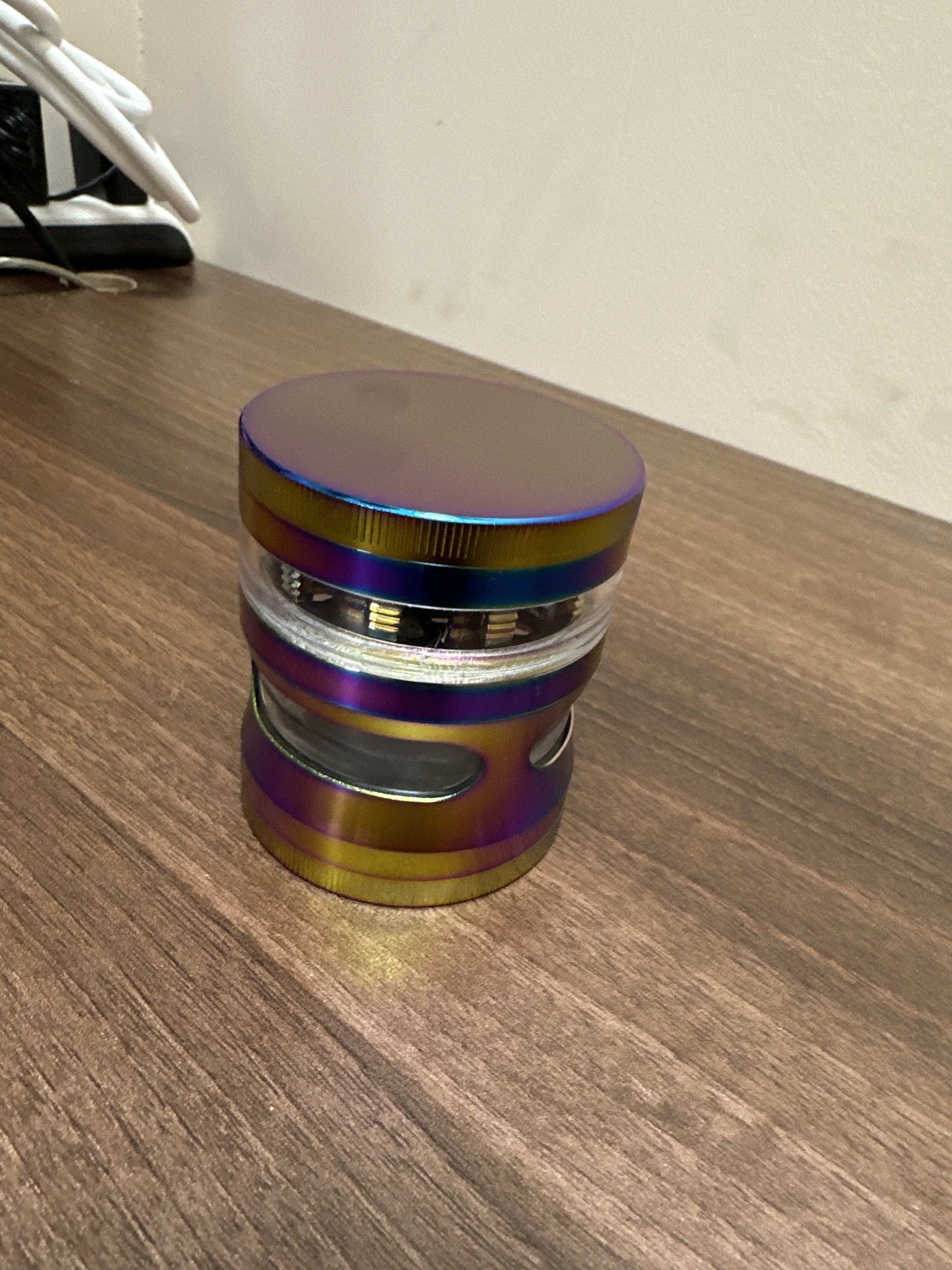 117 Metal Grinder 5P Rainbow Window