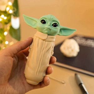 Gotoke - Baby Yoda Silicone Hand Pipe