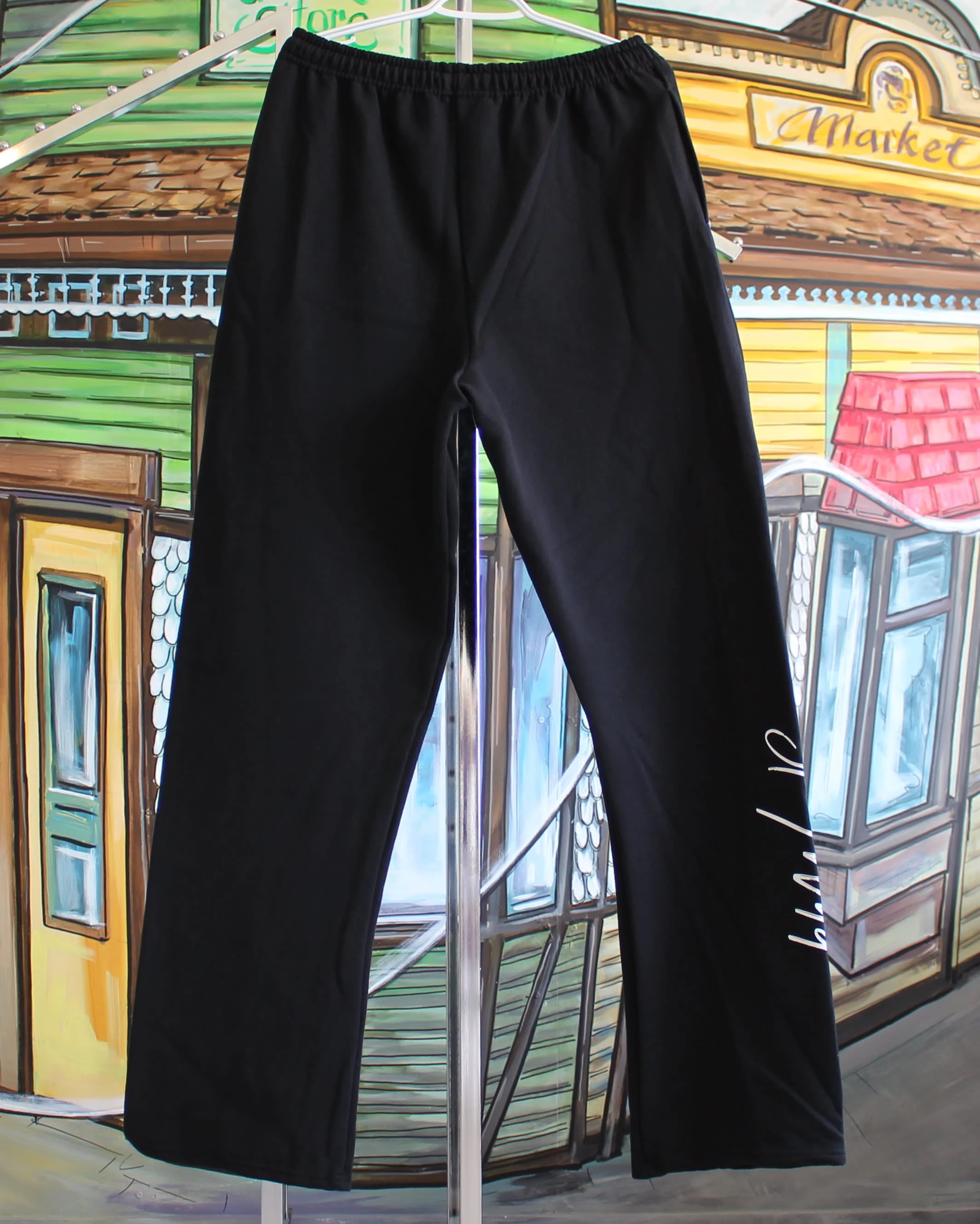 Violet Wild  - SWEATPANTS W/ POCKETS - LEG - BLACK - X-LARGE Main Image