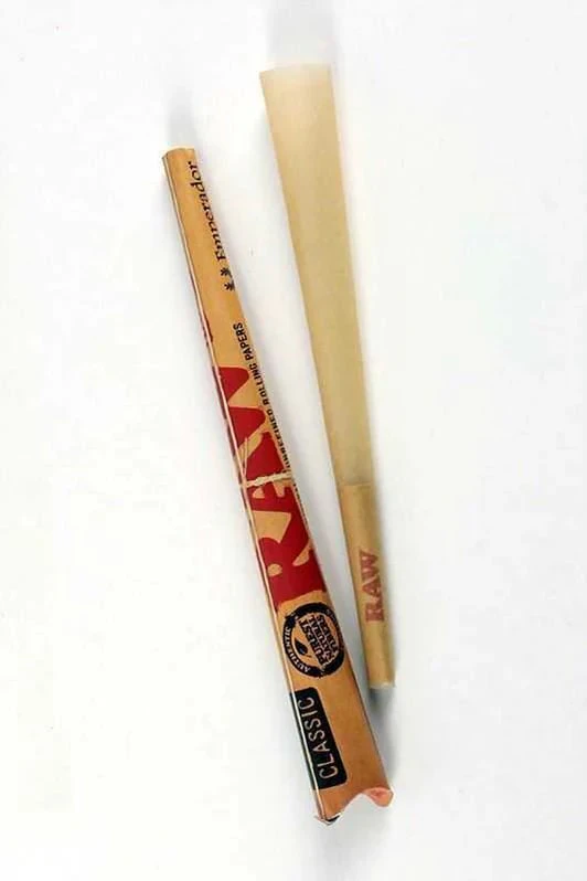 BB - Raw EMPERADOR Pre-Rolled Cone Main Image