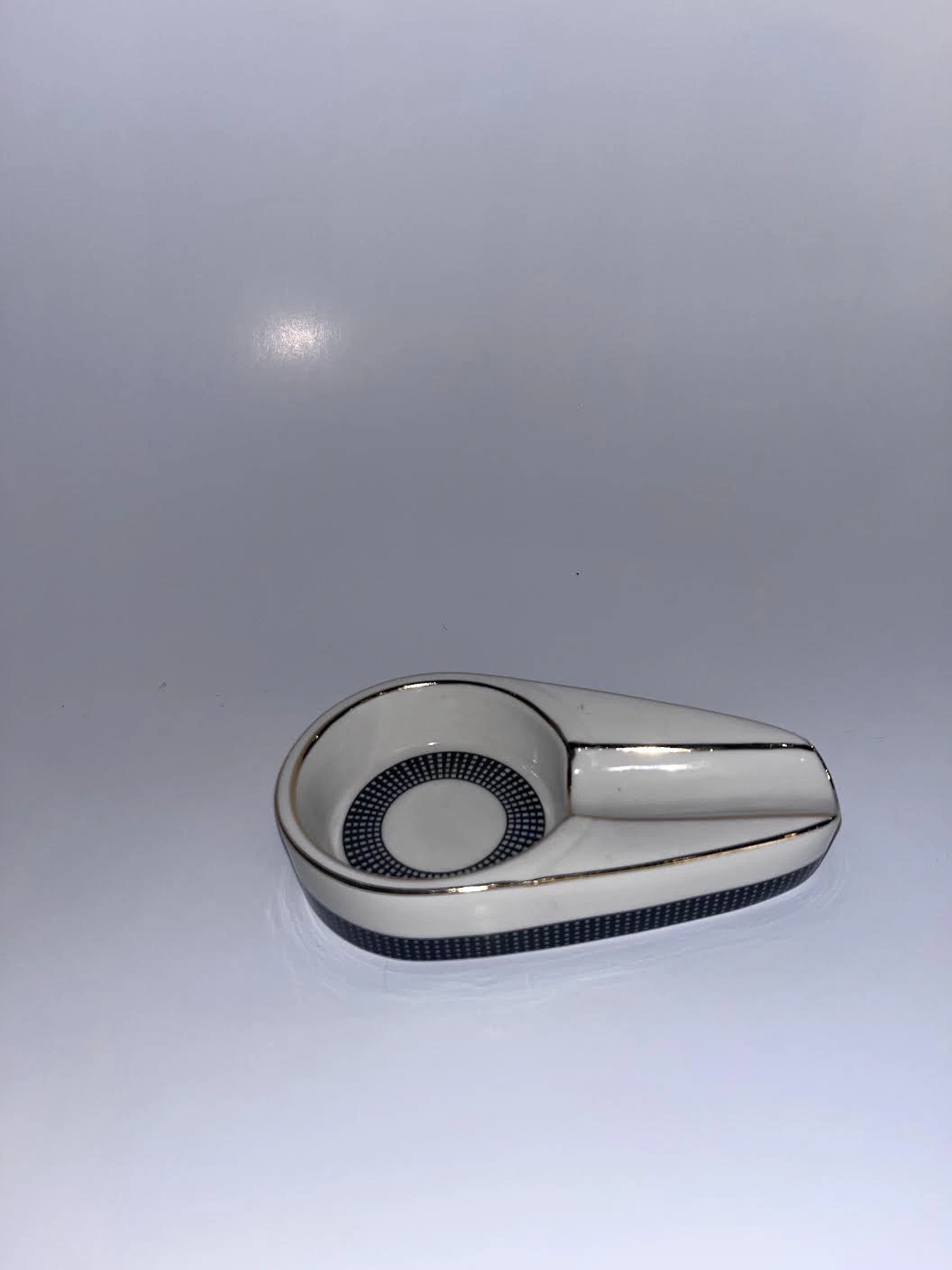 BobHQ - Ceramic Ashtrays - Cigar/Blunt Ashtray Asst'd Colours Main Image