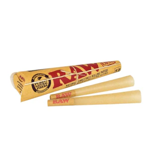 RAW - RAW - Classic Natural Unrefined Pre-Rolled Cones - 1 1/4 Size Pack / 6