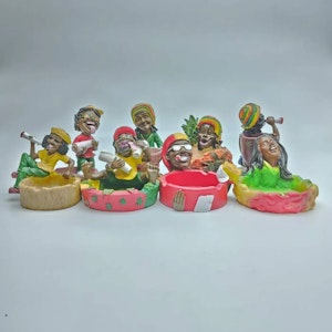 Super Supplys - Rasta Cartoon Ashtrays