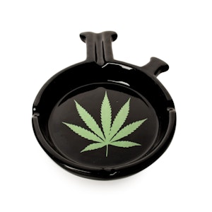 Fantasy Gifts - Fantasy Gifts | Bong Ash Tray w/ Leaf