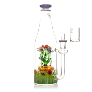 Red Eye Glass  - 8.5" Flower Field Concentrate Rig (Red Eye Glass)