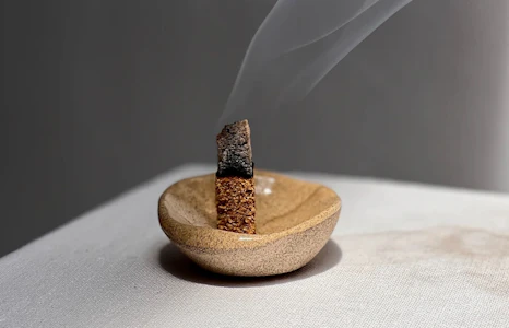 INCAUSA - Incausa Elbow Smudge Pot | Unique