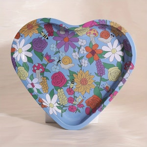 Unbranded - Heart Shaped Rolling Tray