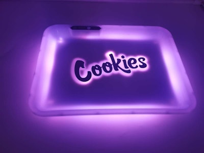Smoke Aresenal  - LED Glowing Rolling Tray (Purple)