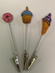 Smoke Arsenal - Arsenal Frosted Hold Roach Clips - Donuts