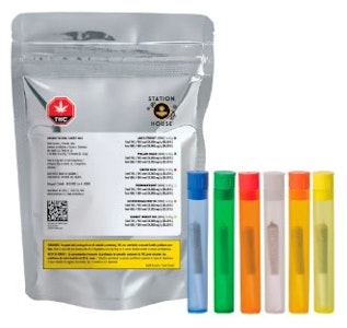 Station House - Station House Holiday Variety Pack - Jack Frost, Christmas Mints (HYB), Polar Haze, Permafrost (SAT), Silent Night OG, Snow Bud(IND) 6 x 0.5 g Pre-Rolls