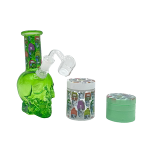 MyCan Accesories - 5 INCH SKULL BONG GIFT BOX SET WITH BONG GRINDERAND STORAGE CONTAINER 6 PIECE