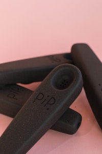 Pip Stoneware - Pip Clay Hash Pipe