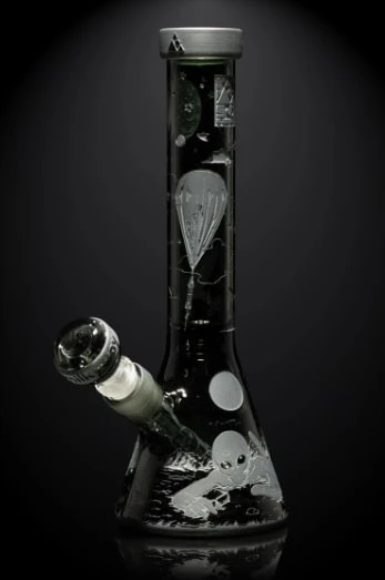 Humble and Fume - Milkyway Roswell 1947 10.5 Beaker Bong Smoke Main Image
