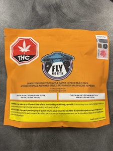 BLOSSIM INC. - Fly North - Citrus Sizzle Sativa Distillate gummies 10 pc