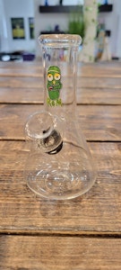 Nice Glass - 5" Pickle R*ck Bong