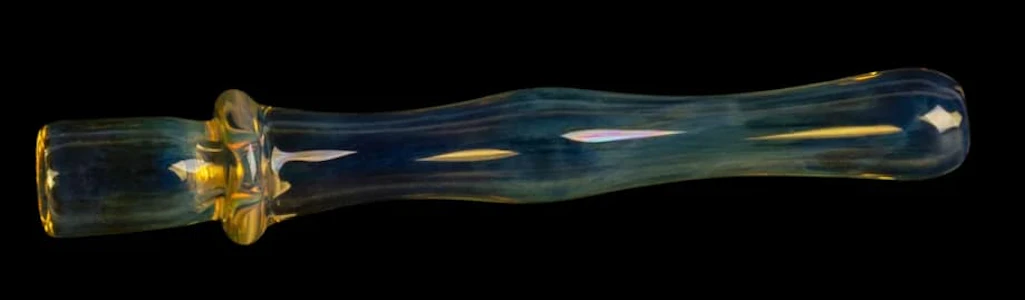 West Coast Gifts - Red Eye Glass 4" Colour Changing Magic One-Hitter