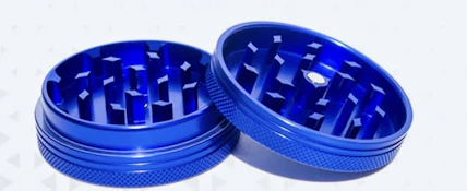POCKET SIZE GRINDERS SOLID COLOUR- BLACK/BLUE/RED