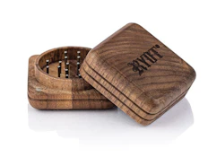 1905 |FLY WALNUT | GRINDER