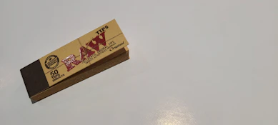 Raw Unbleached Tips Book of 50