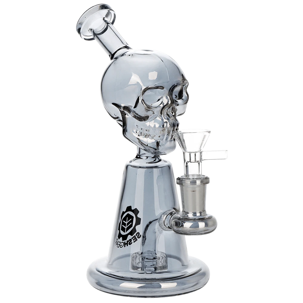 AFG Distribution Canada - SESHGEAR - Ancient Skullz Glass Water Pipe 7.5" Main Image