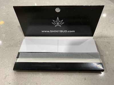 SNYB - SHINYBUD - SNYB Rolling Papers + Filters