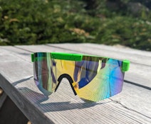 Lake City Sunglasses - Green w/Black Speckles