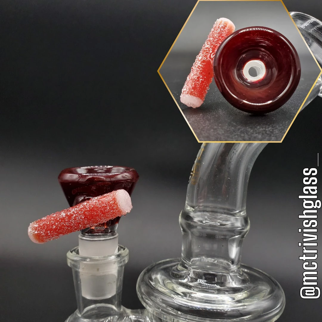 McTrivish Glass - #13- Red Vine Main Image
